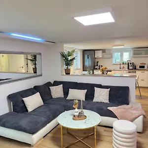 Family & Friends 75m2, Messe Apartment Hannover