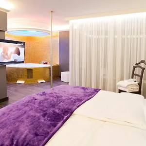 Plaza Design Hotel